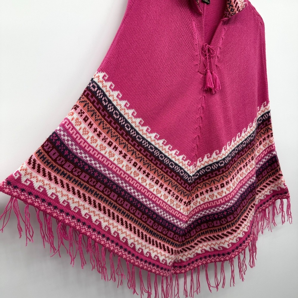 Alpaca Poncho Sweater Women One Size Fringe Made in Peru Nomadic Boho Artsy Pink - Picture 2 of 10